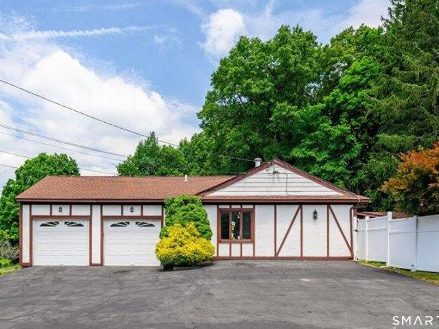 house with 3 bedroom, Danbury CT ES105476178