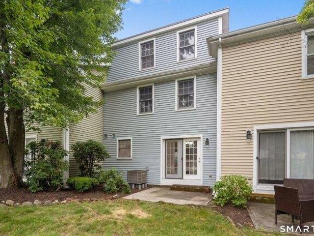 house with 3 bedroom, Danbury CT ES105513115