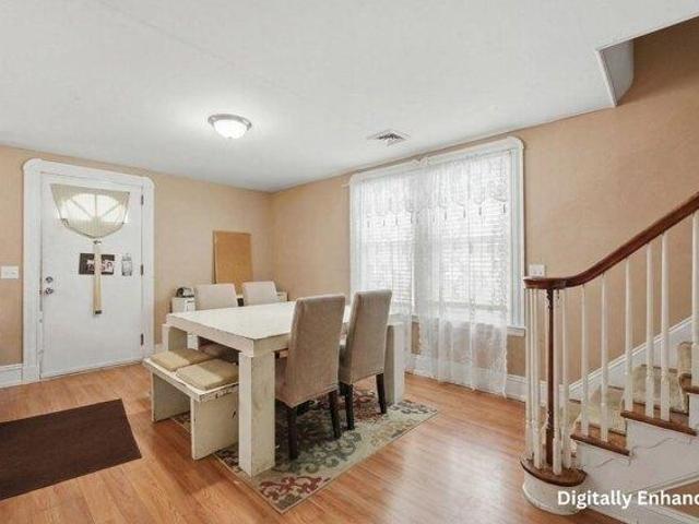 house with 3 bedroom, Dartmouth MA ES105650269