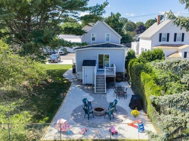 house with 3 bedroom, Dartmouth MA ES105661102