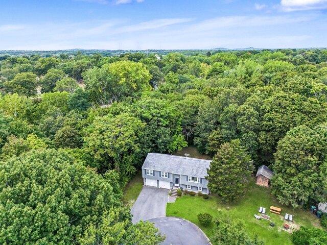 house with 3 bedroom, Dedham MA ES105513183