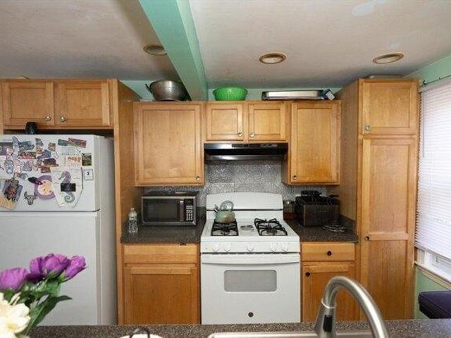 house with 3 bedroom, Dedham MA ES105384816