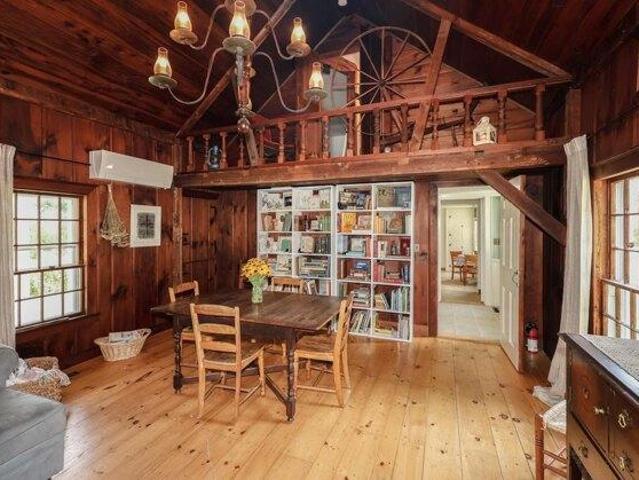 house with 3 bedroom, Deering NH ES105438875