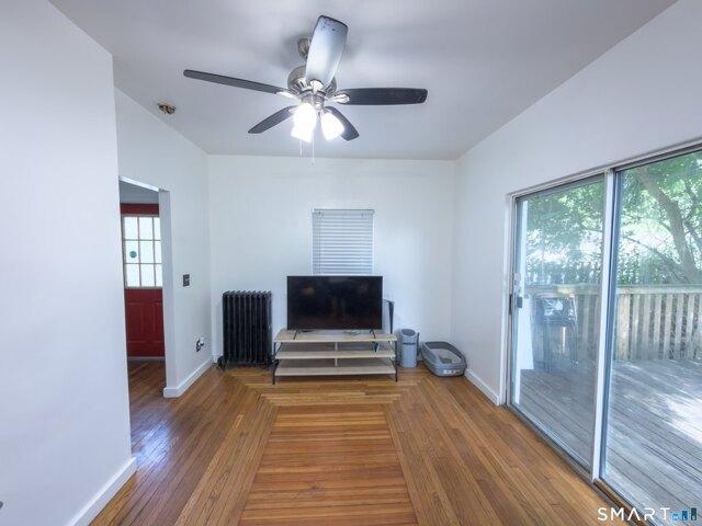 house with 3 bedroom, Derby CT ES105533586
