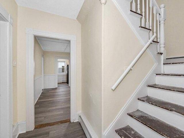 house with 3 bedroom, Derry NH ES104329964