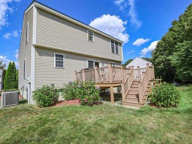 house with 3 bedroom, Derry NH ES105496413