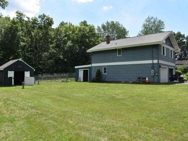 house with 3 bedroom, Derry NH ES105418955