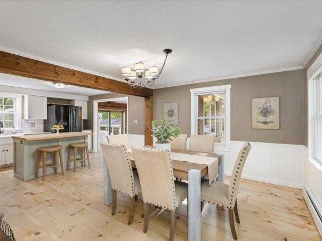 house with 3 bedroom, Derry NH ES105661474