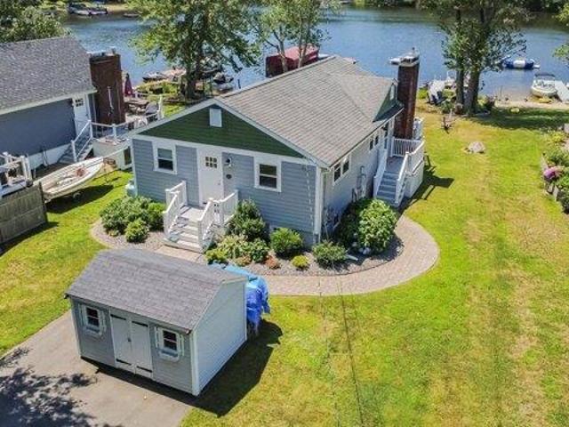 house with 3 bedroom, Derry NH ES105629039