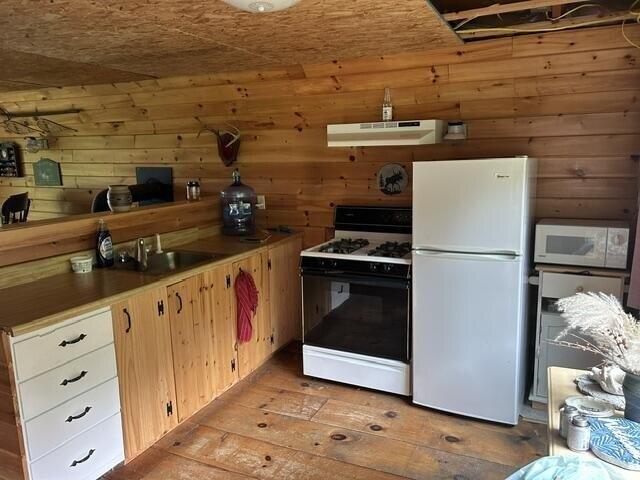 house with 3 bedroom, Dover Foxcroft ME ES105513651