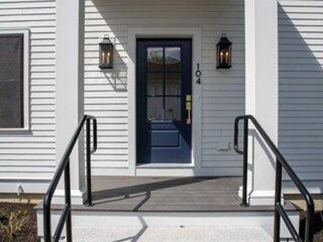 house with 3 bedroom, Dover NH ES105590007