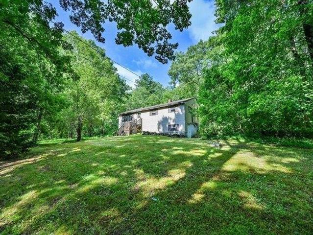 house with 3 bedroom, Dudley MA ES104569408