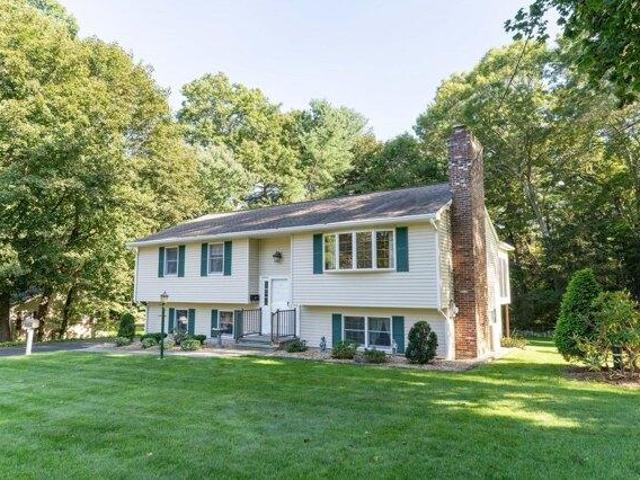 house with 3 bedroom, Dudley MA ES105612256