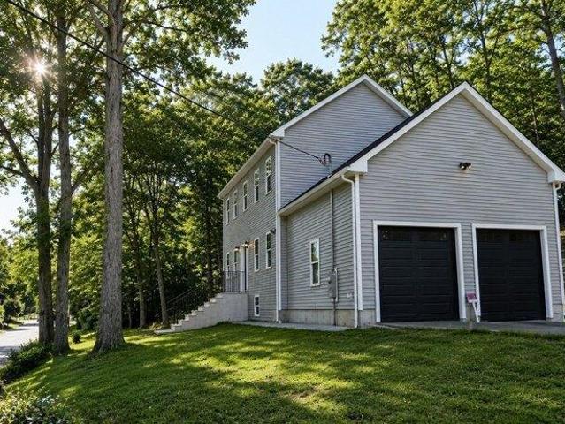 house with 3 bedroom, Dudley MA ES105331118