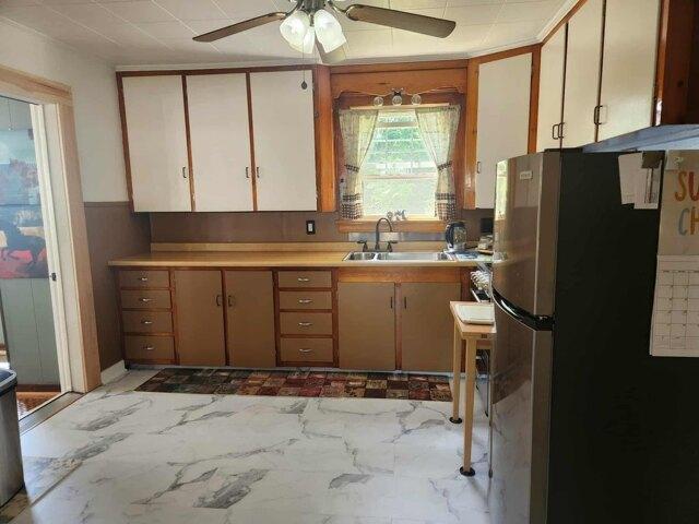 house with 3 bedroom, East Millinocket ME ES105649019