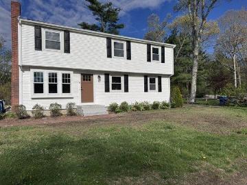house with 3 bedroom, East Bridgewater MA DS103442774