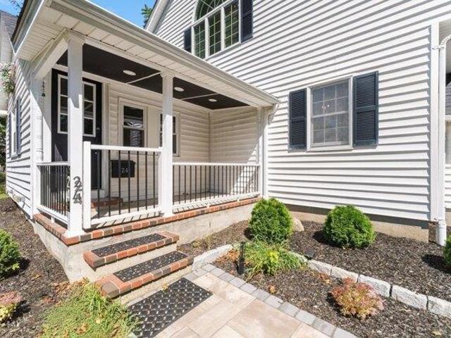house with 3 bedroom, East Bridgewater MA ES105769286