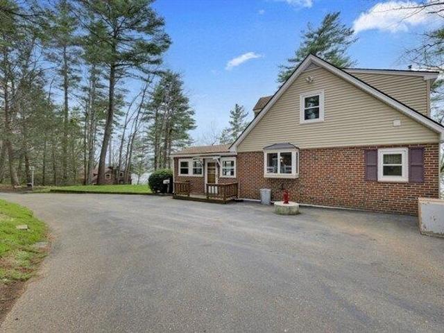 house with 3 bedroom, East Brookfield MA ES104236545