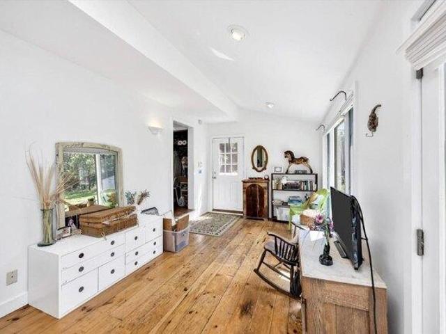 house with 3 bedroom, East Falmouth MA ES104920766