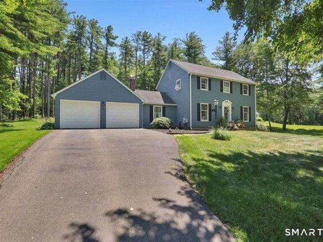 house with 3 bedroom, East Granby CT ES104373735