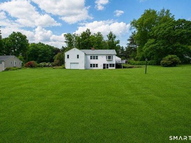 house with 3 bedroom, East Granby CT ES104407521