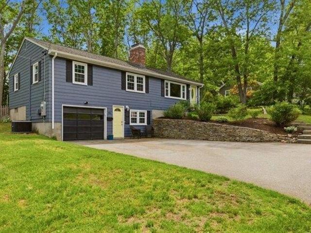 house with 3 bedroom, East Greenwich RI DS103443179