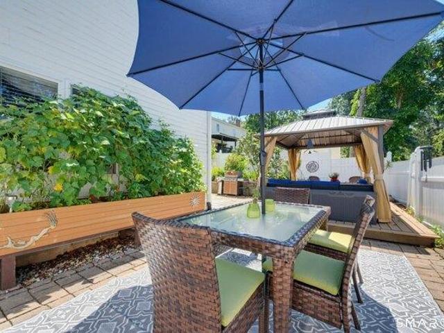 house with 3 bedroom, East Hampton CT ES105552611