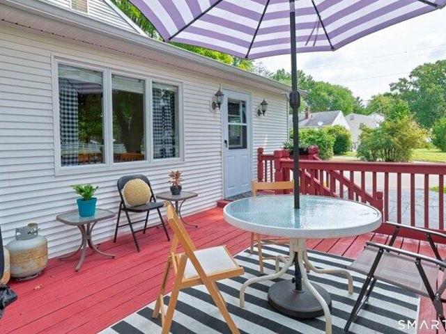 house with 3 bedroom, East Hartford CT ES105443524