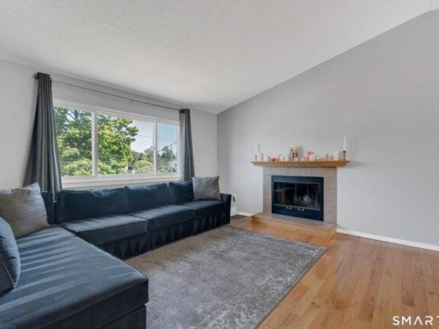 house with 3 bedroom, East Haven CT ES105440814