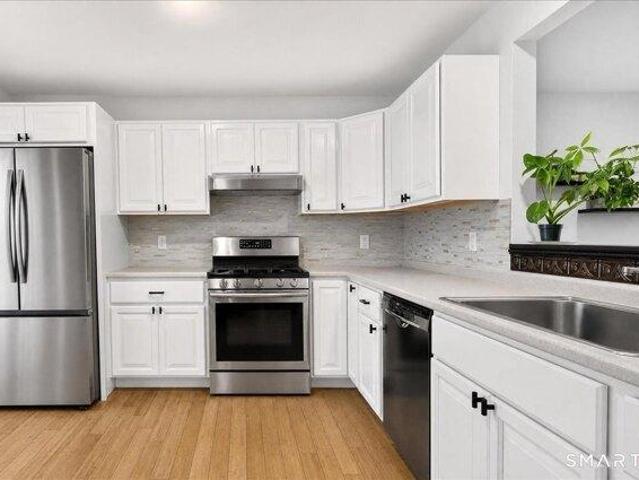 house with 3 bedroom, East Lyme CT ES105438532