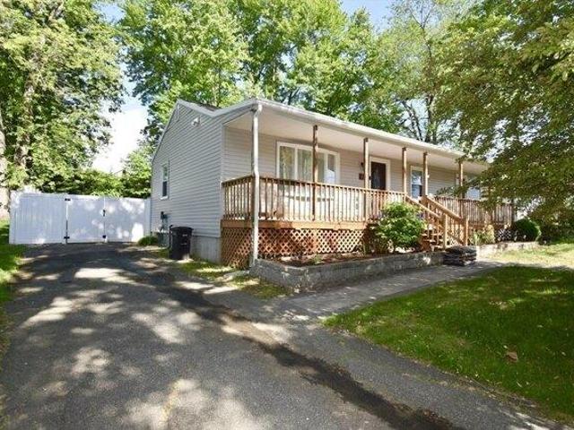 house with 3 bedroom, East Longmeadow MA ES105316280