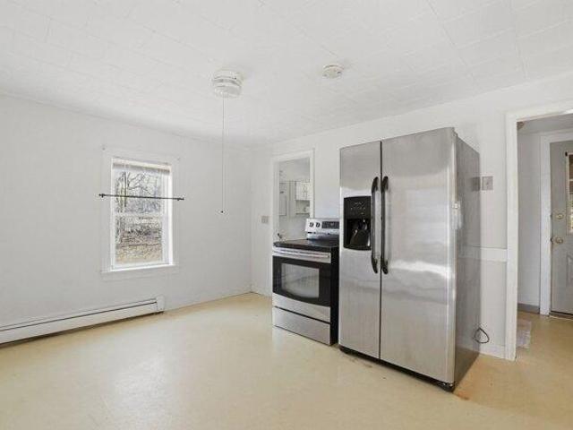 house with 3 bedroom, Easton MA ES105428373