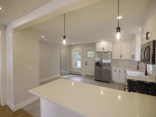 house with 3 bedroom, Easton MA ES105562213