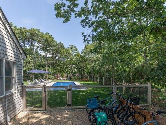 house with 3 bedroom, Edgartown MA ES105648655