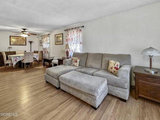 house with 3 bedroom, Edison NJ ELS103501301