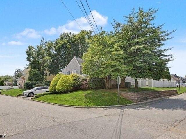 house with 3 bedroom, Edison NJ ES105293241