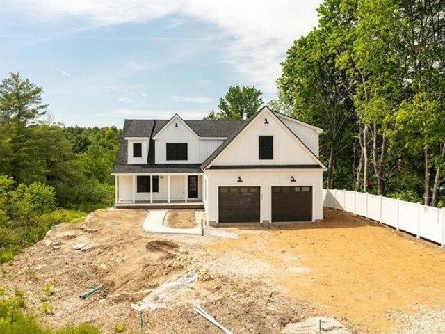 house with 3 bedroom, Eliot ME DS104299726