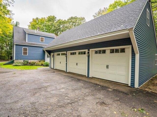 house with 3 bedroom, Eliot ME ES105800335