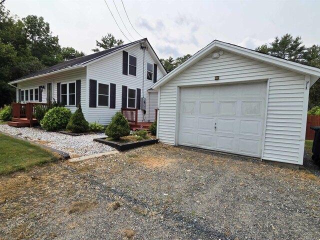 house with 3 bedroom, Enfield NH ES105578832