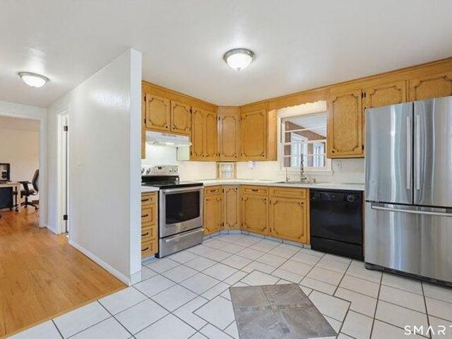 house with 3 bedroom, Enfield CT ES105511572