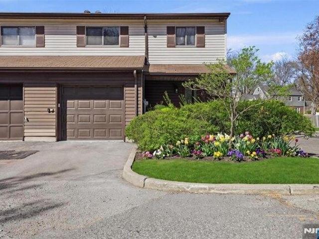 house with 3 bedroom, Englewood NJ ES105723136