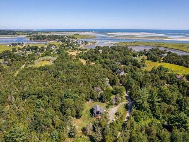 house with 3 bedroom, Essex MA ES105351417