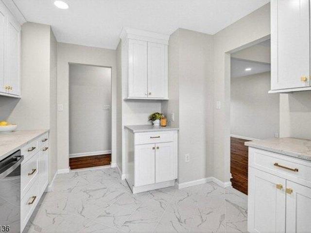 house with 3 bedroom, Fanwood NJ ES105425930