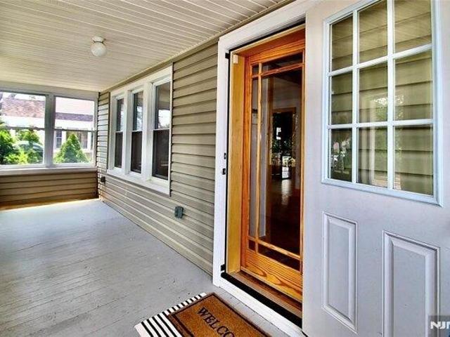 house with 3 bedroom, Fair Lawn NJ ES105288117