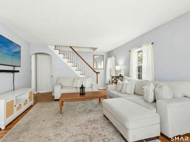 house with 3 bedroom, Fairfield CT ES105559786