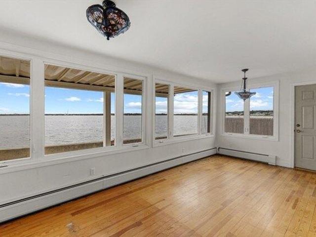 house with 3 bedroom, Fairhaven MA ES104920749