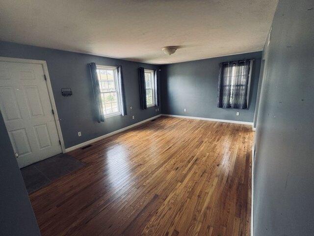 house with 3 bedroom, Fall River MA ES105628936