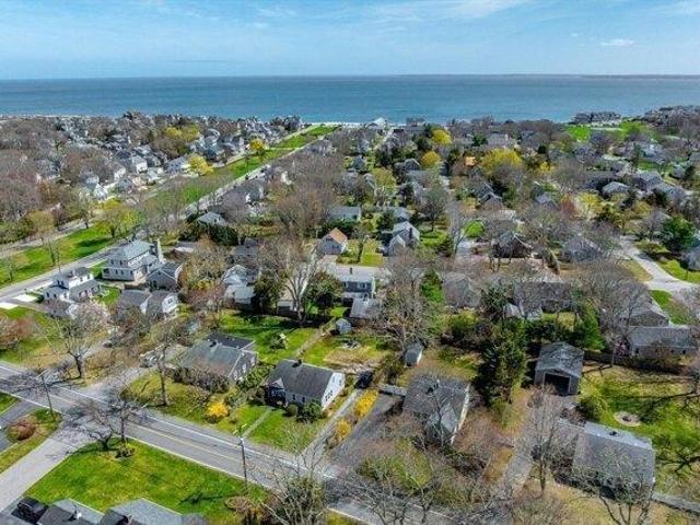 house with 3 bedroom, Falmouth MA ES105365284