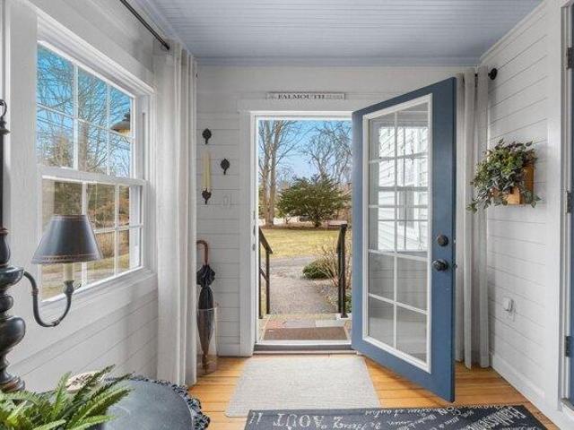 house with 3 bedroom, Falmouth MA ES105387560