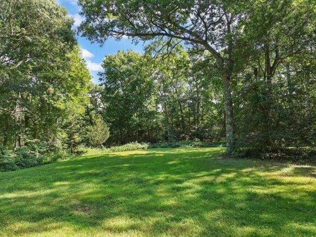house with 3 bedroom, Falmouth MA ES105614929